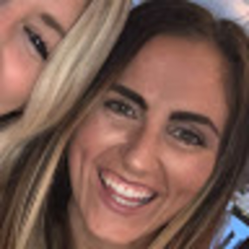 Meet your Posher, Steph